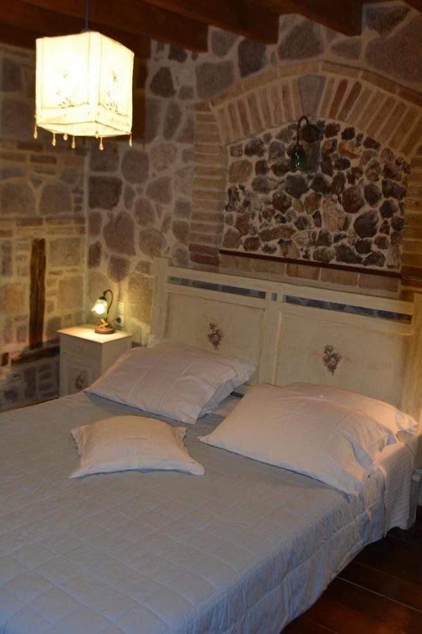 Lesvos Tower House Komninos Sígrion Exteriör bild