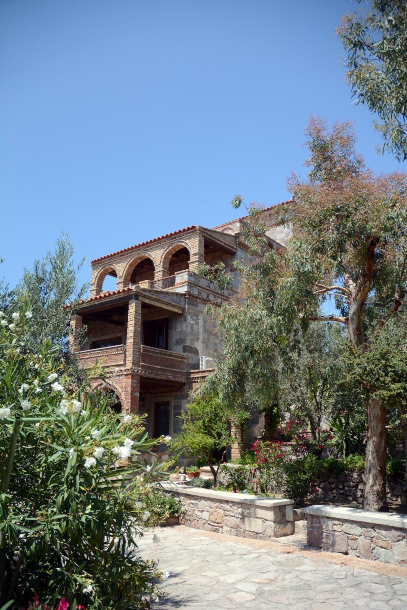 Lesvos Tower House Komninos Sígrion Exteriör bild