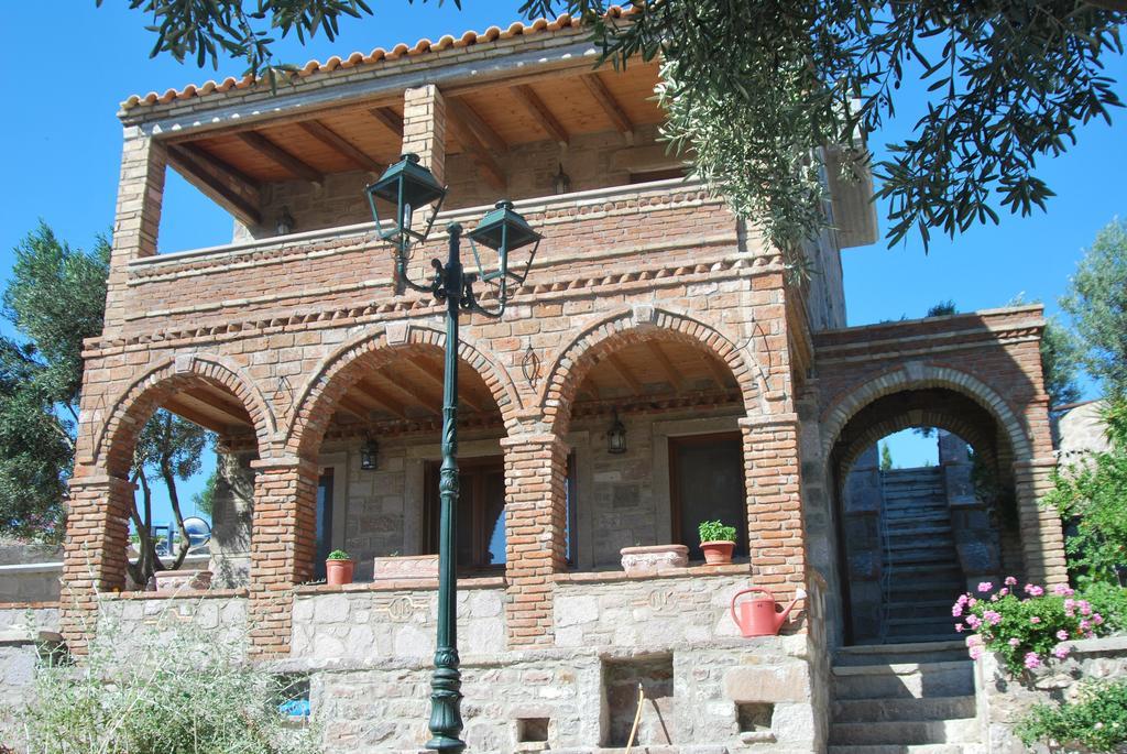Lesvos Tower House Komninos Sígrion Exteriör bild