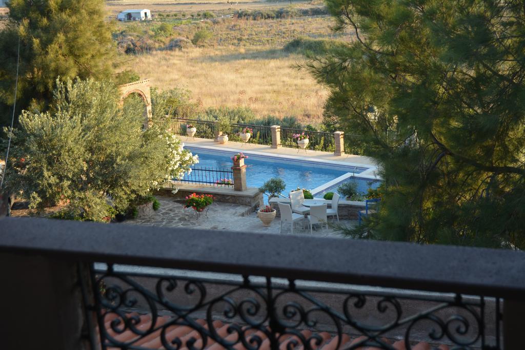 Lesvos Tower House Komninos Sígrion Exteriör bild