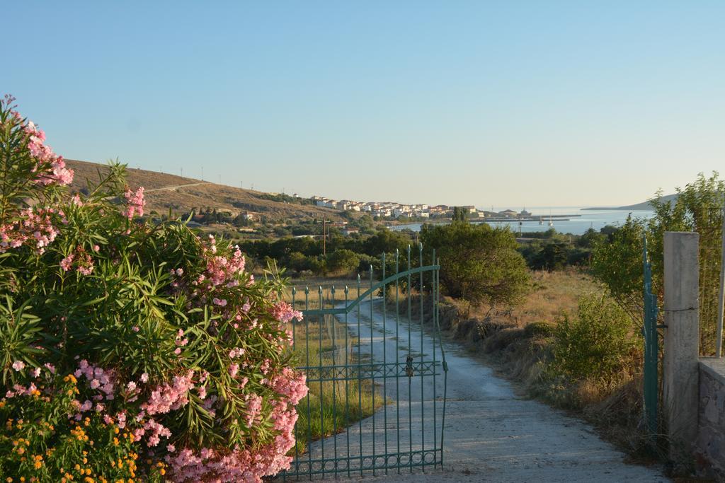 Lesvos Tower House Komninos Sígrion Exteriör bild