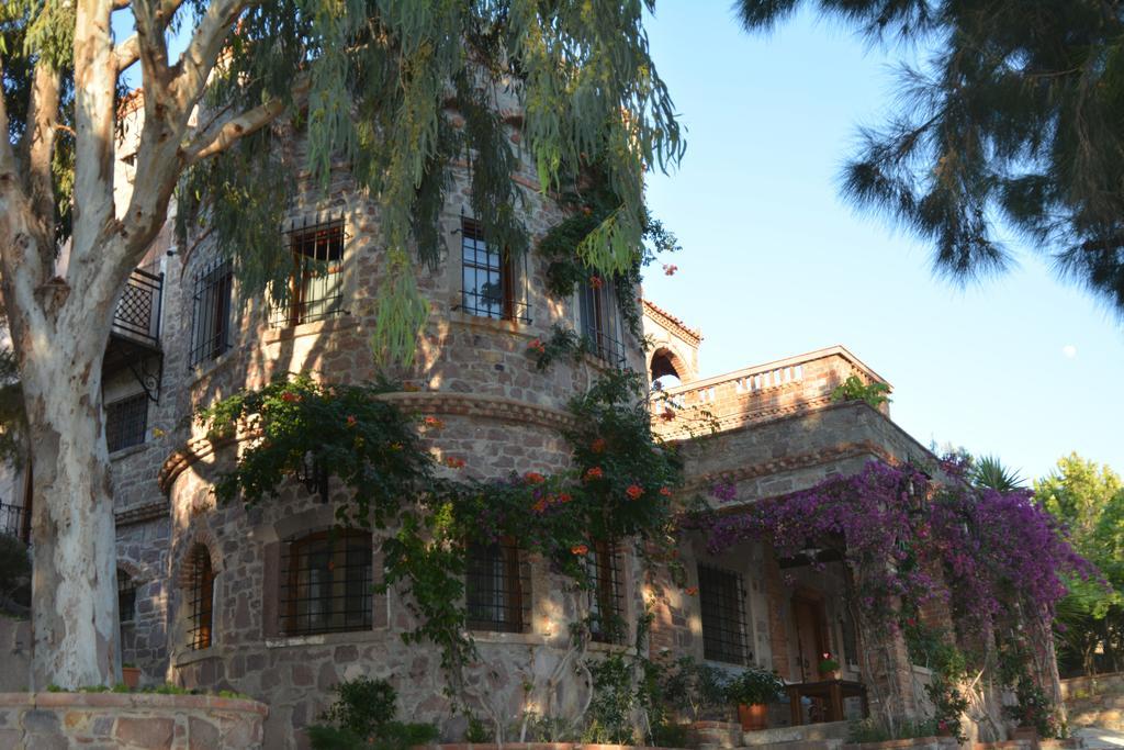 Lesvos Tower House Komninos Sígrion Exteriör bild